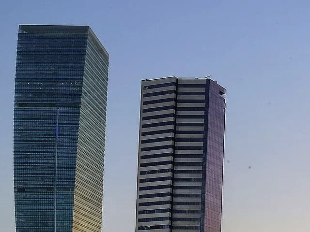 Glass towers on the Business Bay waterfront